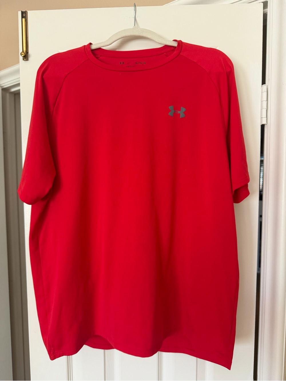 Under Armour Red Short Sleeve Men’s Performance Tee